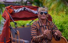 Cerita Penarik Becak di Ngawi Dapat Becak Listrik Gratis dari Prabowo, Kini Tak Perlu Lelah Mengayuh Lagi