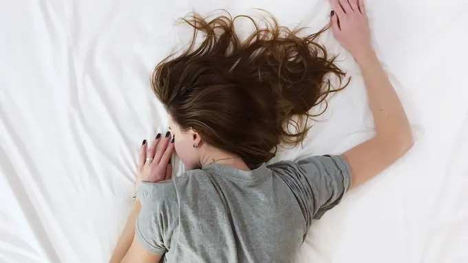 [Bintang] Tidur Sebelum Pukul 10 Malam? Kamu adalah Cewek Beruntung!