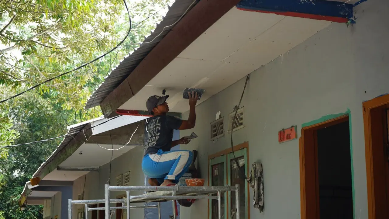 Lippo menggelar program renovasi 1.500 rumah desa dimulai dari Kampung Wisata Topeng, Kota Malang, Jawa Timur. (Dok Lippo)