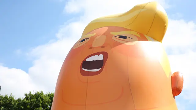 Balon Bayi Trump