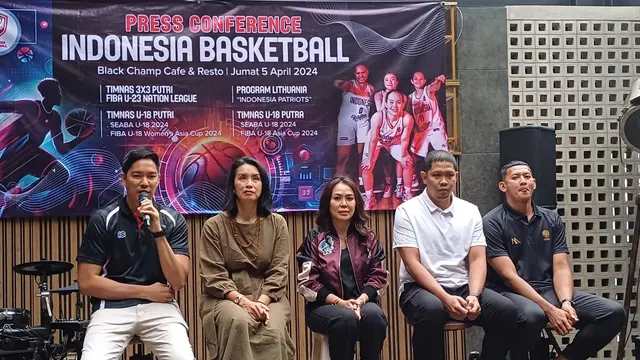 Para manajer timnas basket Indonesia