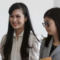 Ini merupakan pemeriksaan pertama Sandra Dewi dalam kapasitas sebagai saksi. (Liputan6.com/Herman Zakharia)