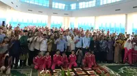 Pendukung pasangan Prabowo Subianto dan Gibran Rakabuming Raka di Pemilu 2024 yang tergabung dalam Sahabat Bang Ara, menggelar acara syukuran terkait pelaksanaan Pemilu 2024 yang berjalan aman dan damai di Riau. (Foto: Istimewa).