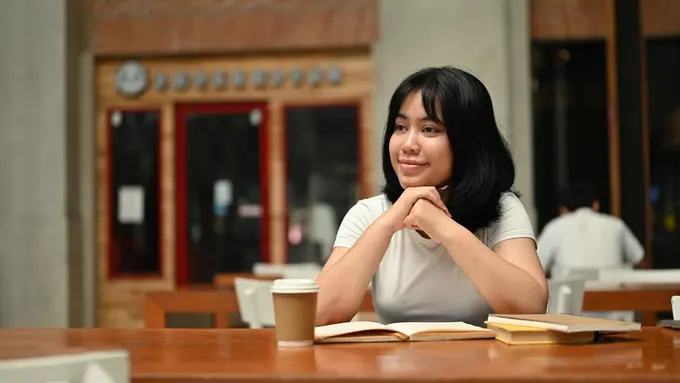 wanita desember orang cerdas