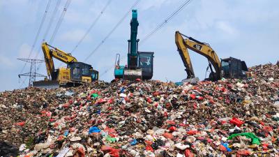 Tumpukan Sampah Menggunung di TPA Cipayung, Pemkot Depok Putar Otak