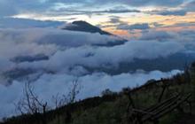 Remaja 16 Tahun Alami Hipotermia Saat Turun dari Gunung Agung, Proses Evakuasi Dilakukan Dini Hari