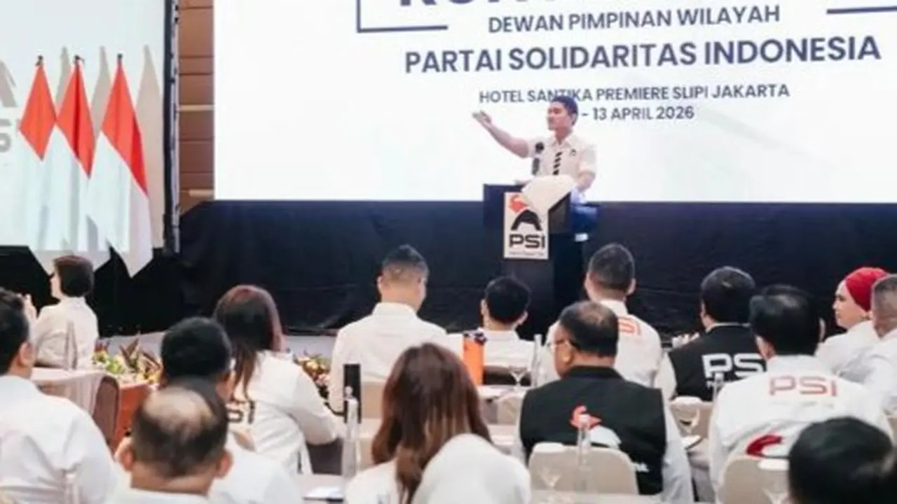 Ketua Umum Partai Solidaritas Indonesia (PSI), Kaesang Pangarep dalam kegiatan Konsinyering DPW PSI di Jakarta.