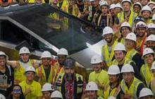 Truk Tesla Pertama Resmi Meluncur ke Pelanggan, Begini Penampakannya!