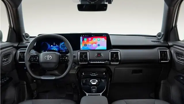 Dua opsi baterai LFP hingga 61 kWh, tenaga maksimal 184 hp, dan jarak tempuh lebih dari 500 km sekali isi daya (Toyota)