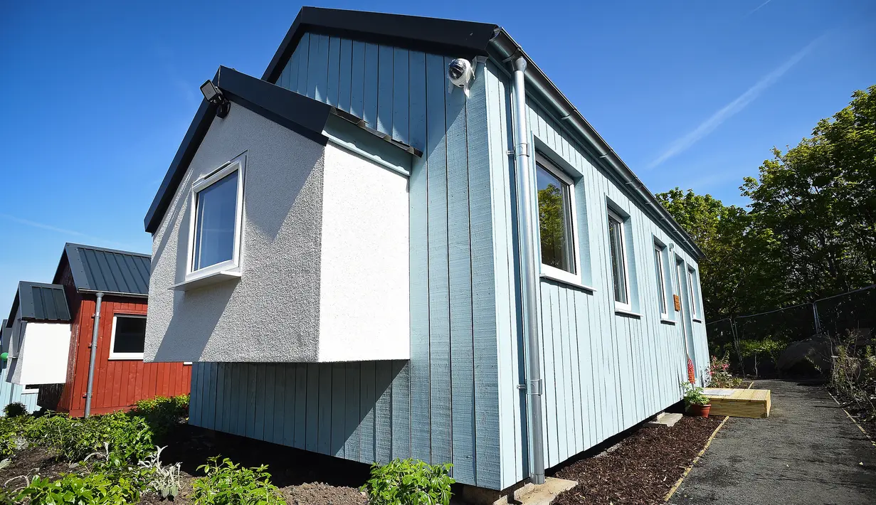 Desain rumah NestHouse pada peluncuran proyek Social Bite Village di Granton, Edinburgh di Skotlandia, 17 Mei 2018.  Setiap rumah ditaksir berbiaya sekitar GBP30.000 atau setara USD36.900 sehingga bisa dibongkar pasang dan dipindahkan (AFP/Andy Buchanan)