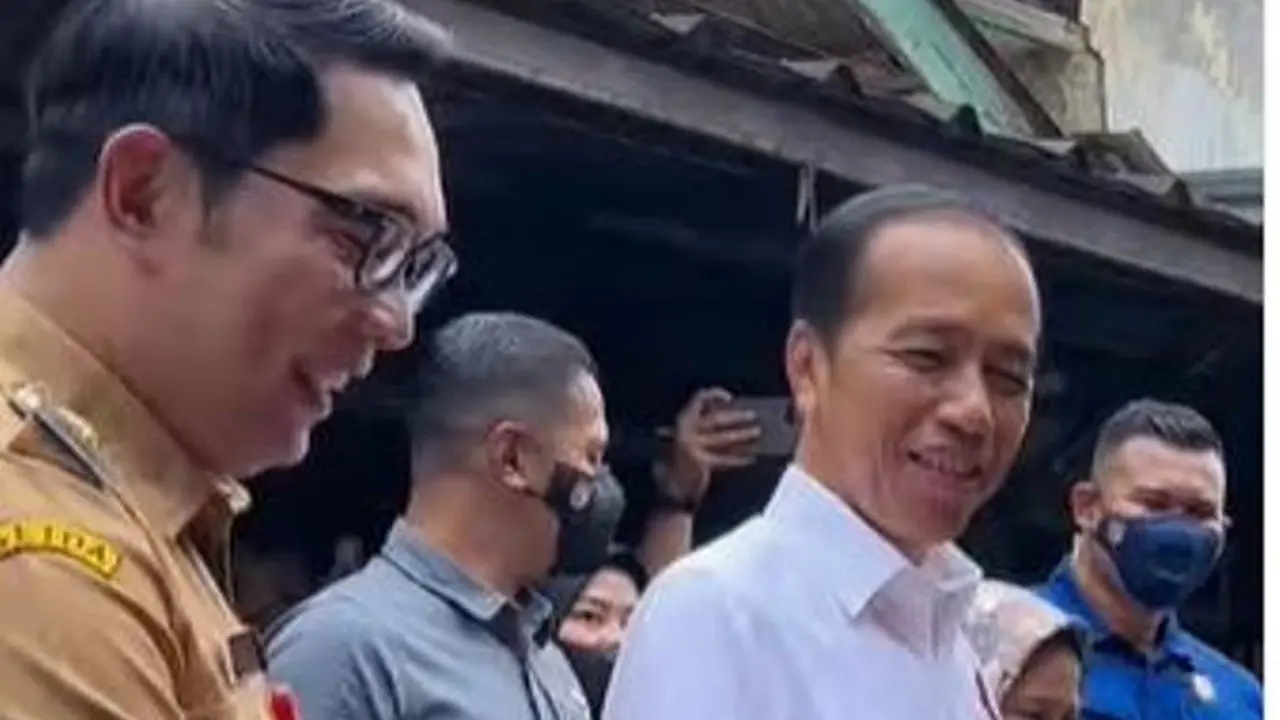Jokowi dan Ridwan Kamil Penasaran Mencoba Mainan Lato-Lato alias Nok-Nok yang Lagi Viral