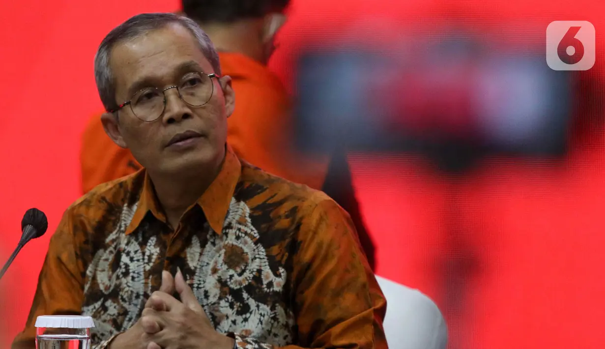 Wakil Ketua KPK, Alexander Marwata mengatakan kedua tersangka bakal ditahan hingga 1 November 2023 dan dapat diperpanjang sesuai kebutuhan penyidikan. (Liputan6.com/Herman Zakharia)