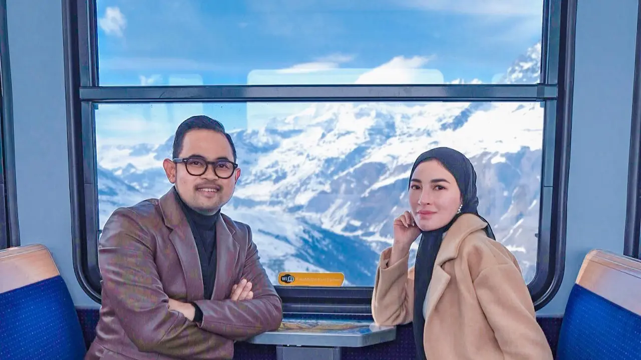 Kekayaannya Tengah Jadi Sorotan, Ini 7 Potret Juragan 99 Liburan Ke Swis