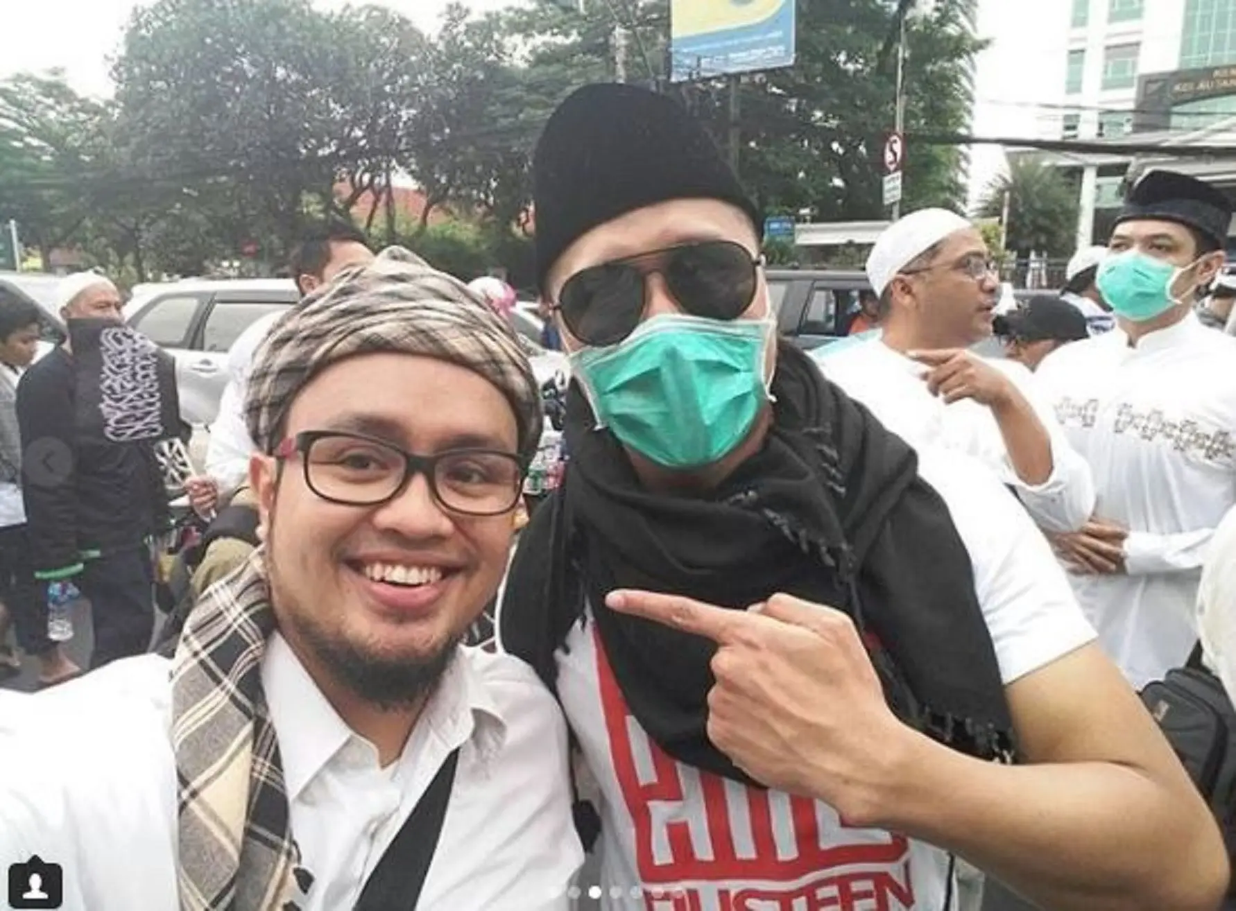 Arie Untung ikut menghadiri acara aksi bela Palestina (Instagram/@novan_rian)