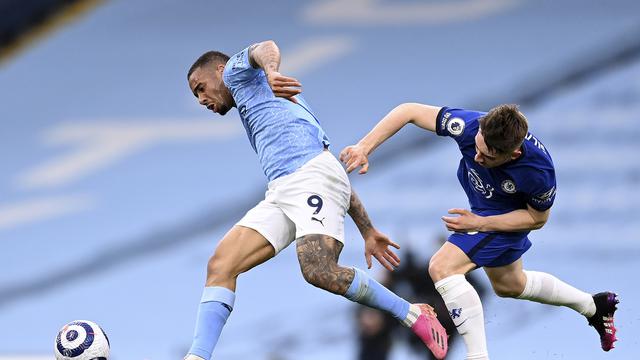 Gol Ziyech dan Alonso Antar Chelsea Taklukkan Man City