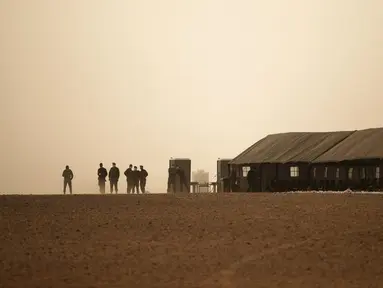 Tentara Maroko berjaga selama latihan militer Singa Afrika di Kompleks Grier Labouihi, Maroko, Rabu (9/6/2021). Dengan lebih 7.000 peserta dari sembilan negara dan NATO, Singa Afrika adalah latihan terbesar Komando Afrika AS. (AP Photo/Mosa'ab Elshamy)