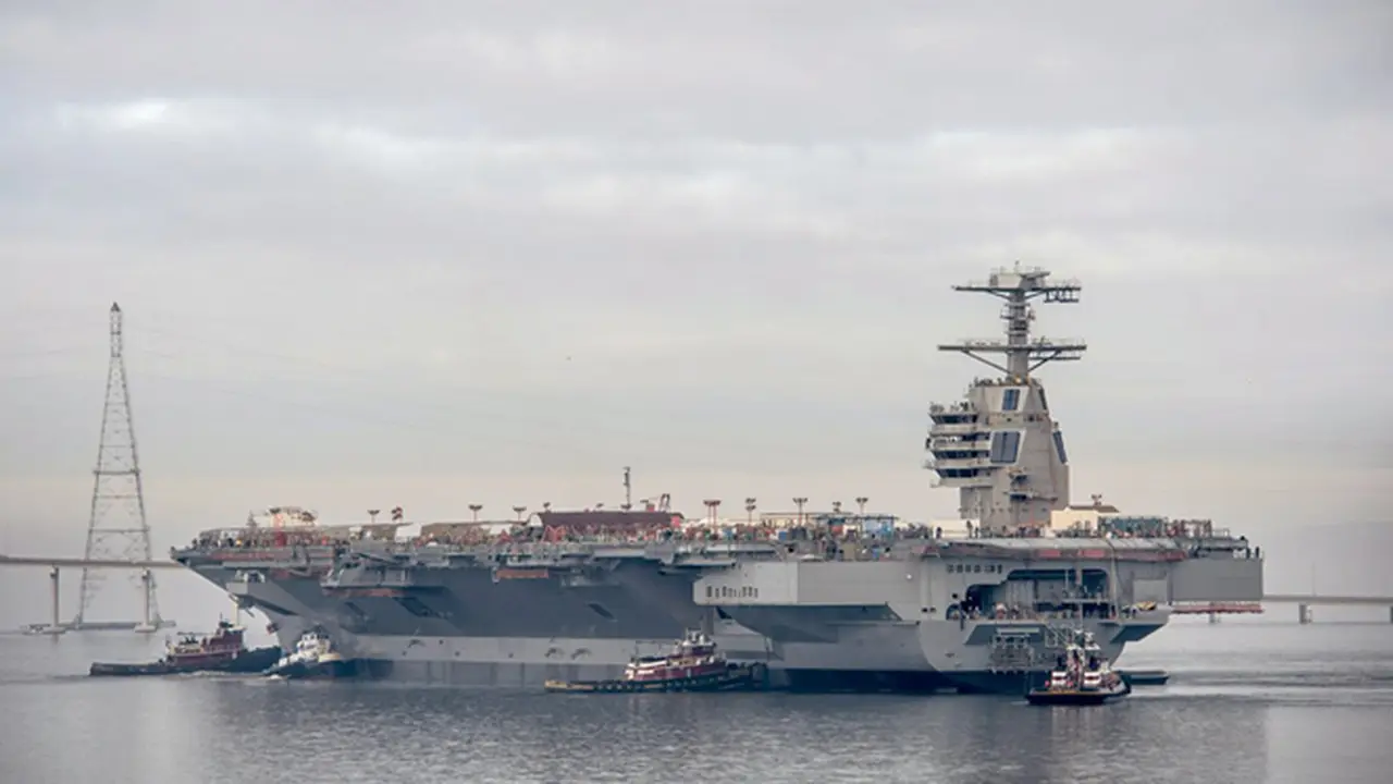 20151126-Kapal-Perang-Amerika