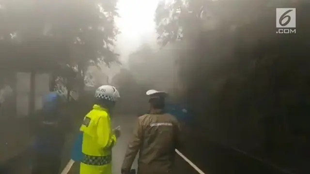 VIDEO: Longsor Susulan di Jalan Raya Puncak