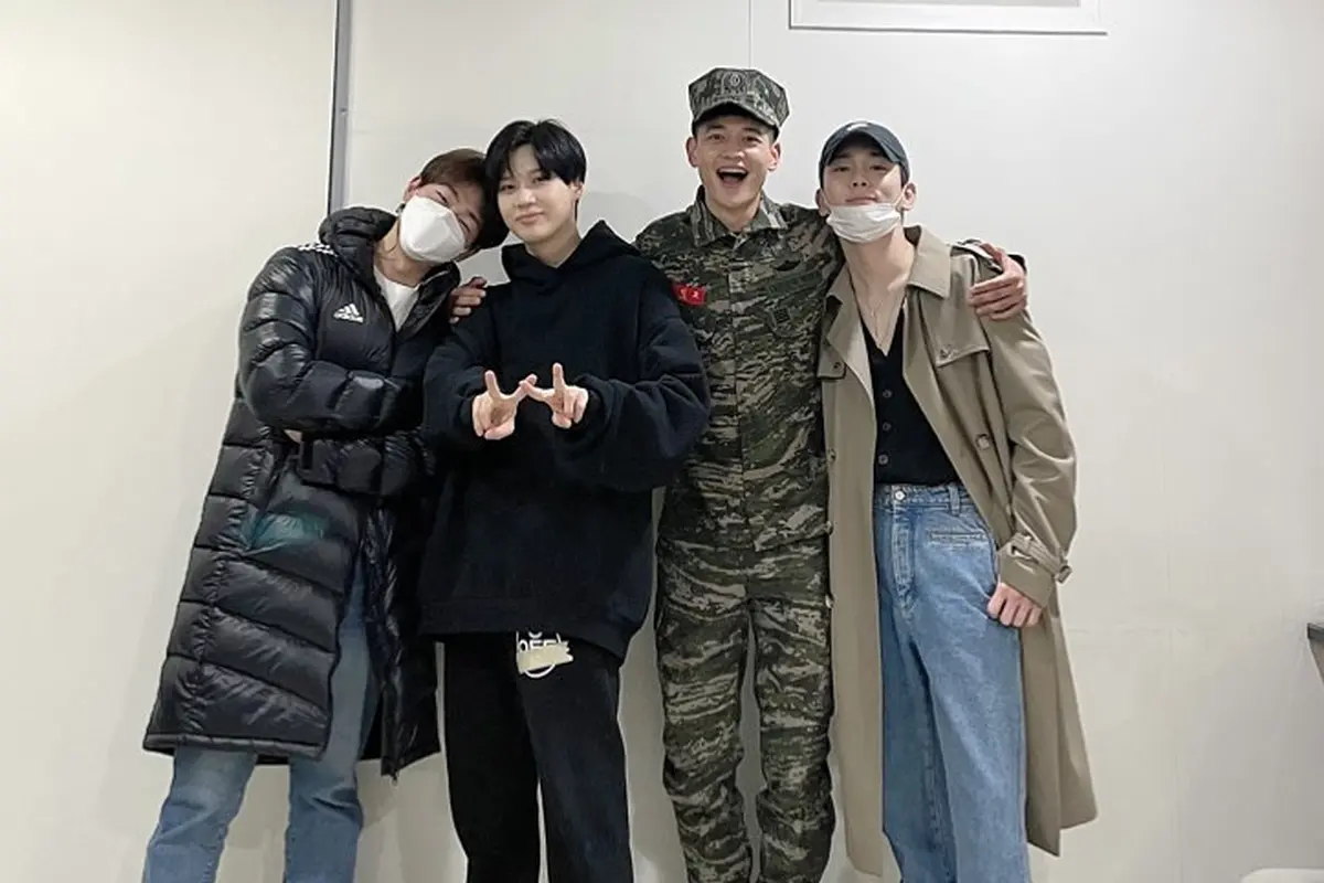SHINee