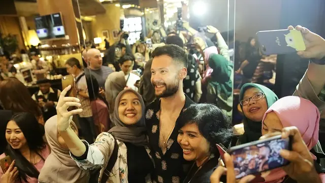 [Fimela] Calum Scott