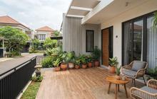 8 Model Teras Minimalis dengan Lantai Motif Kayu, Cocok untuk Rumah Masa Kini