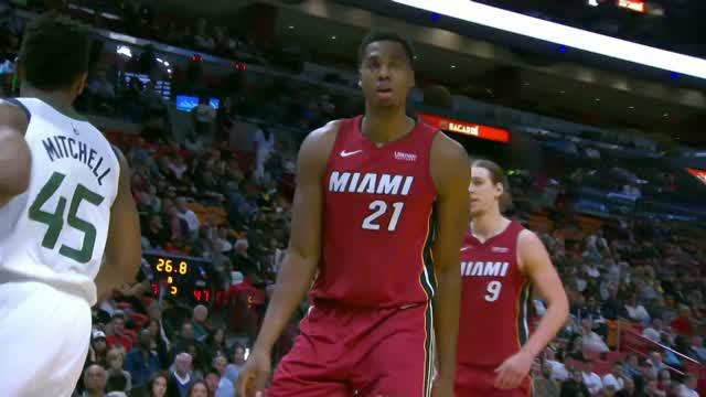 Berita video game recap NBA 2017-2018 antara Miami Heat melawan Utah Jazz dengan skor 103-102.