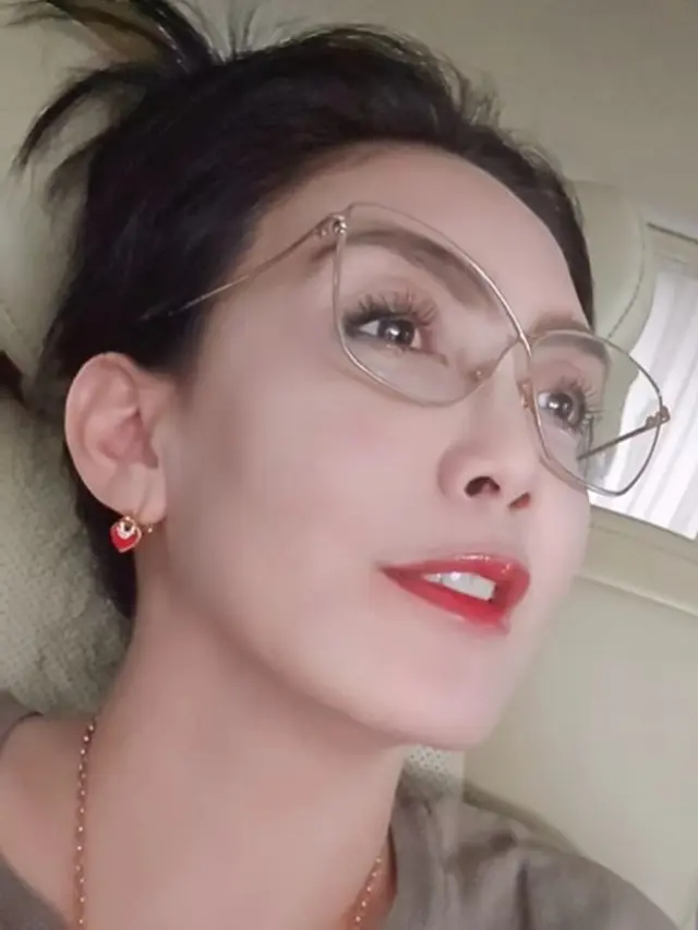 Rieke Diah Pitaloka (Instagram/riekediahp)