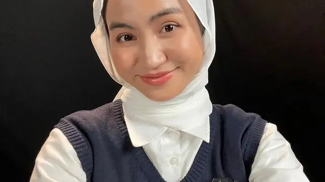 Gaya kerudung Xaviera Putri Clash of Champions. [@xavieraaputri]