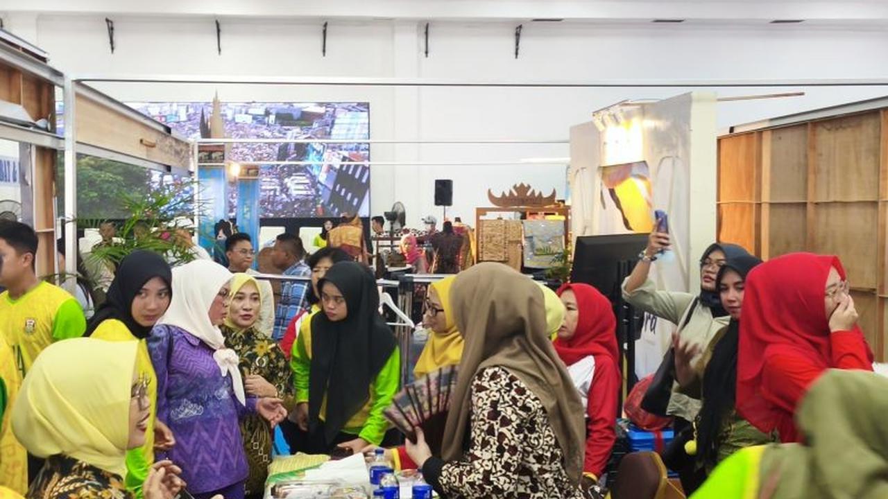 Gebyar UMKM Mitra Adhyaksa: 17 Stan Layanan Publik Hadir, Wujud Kolaborasi Kejari Pemkot Bandarlampung UMKM