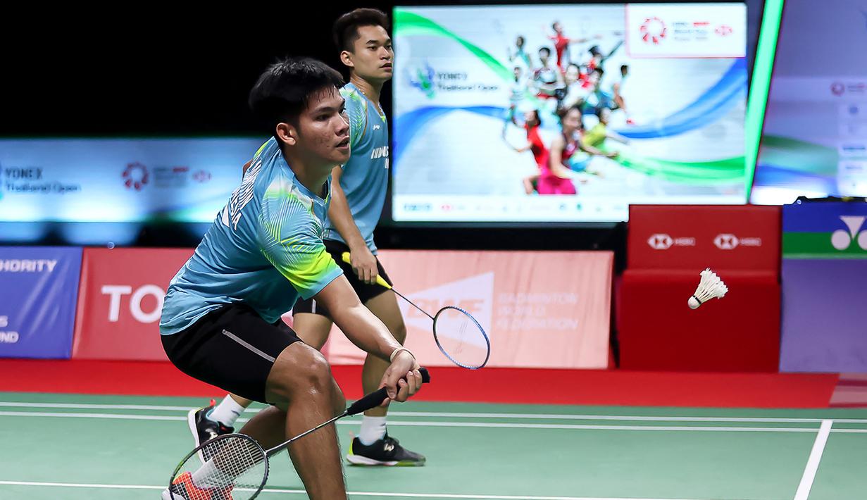 Perwakilan keempat adalah pasangan Leo Rolly Carnando/Daniel Marthin. Peringkat 29 BWF ini mengalahkan Liu Yu Chen/Zhou Hao Dong (Cina) dengan 20-22, 24-22 dan 21-16. Mereka akan jumpa pemenang He Ji Ting/Tan Qiang (Cina) menghadapi Aaron Chia/Soh Wooi Yik (Malaysia). (PBSI)