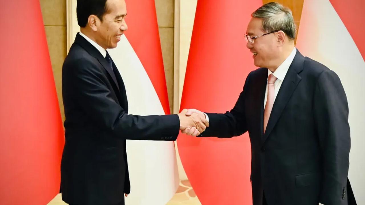 "Saya mengapresiasi kerja sama design planning antara Otoritas Ibu Kota Nusantara dan Shenzen, serta minat swasta Tiongkok di Ibu Kota Nusantara untuk di bidang perumahan dan kesehatan," kata Jokowi.
