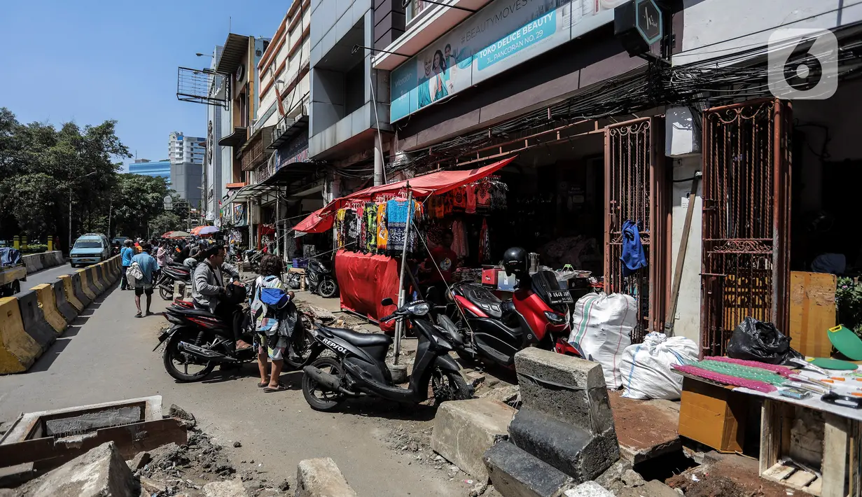 Pasar Petak Sembilan merupakan salah satu ikon kawasan Pecinan. (Liputan6.com/Johan Tallo)