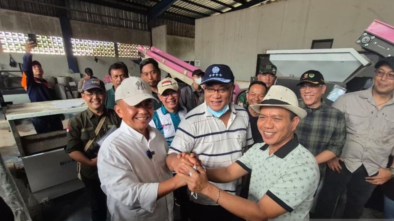 KLH Percepat Proyek Pengolahan Sampah Energi Bandung Raya Atasi Krisis Lingkungan