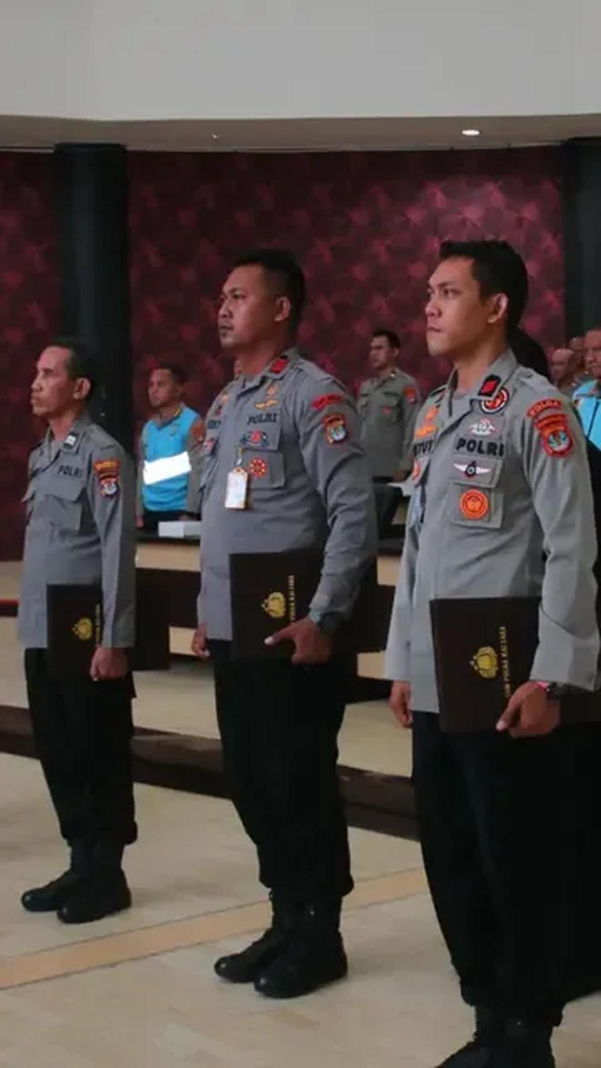 Berikut rincian gaji pokok anggota kepolisian berdasarkan golongan: