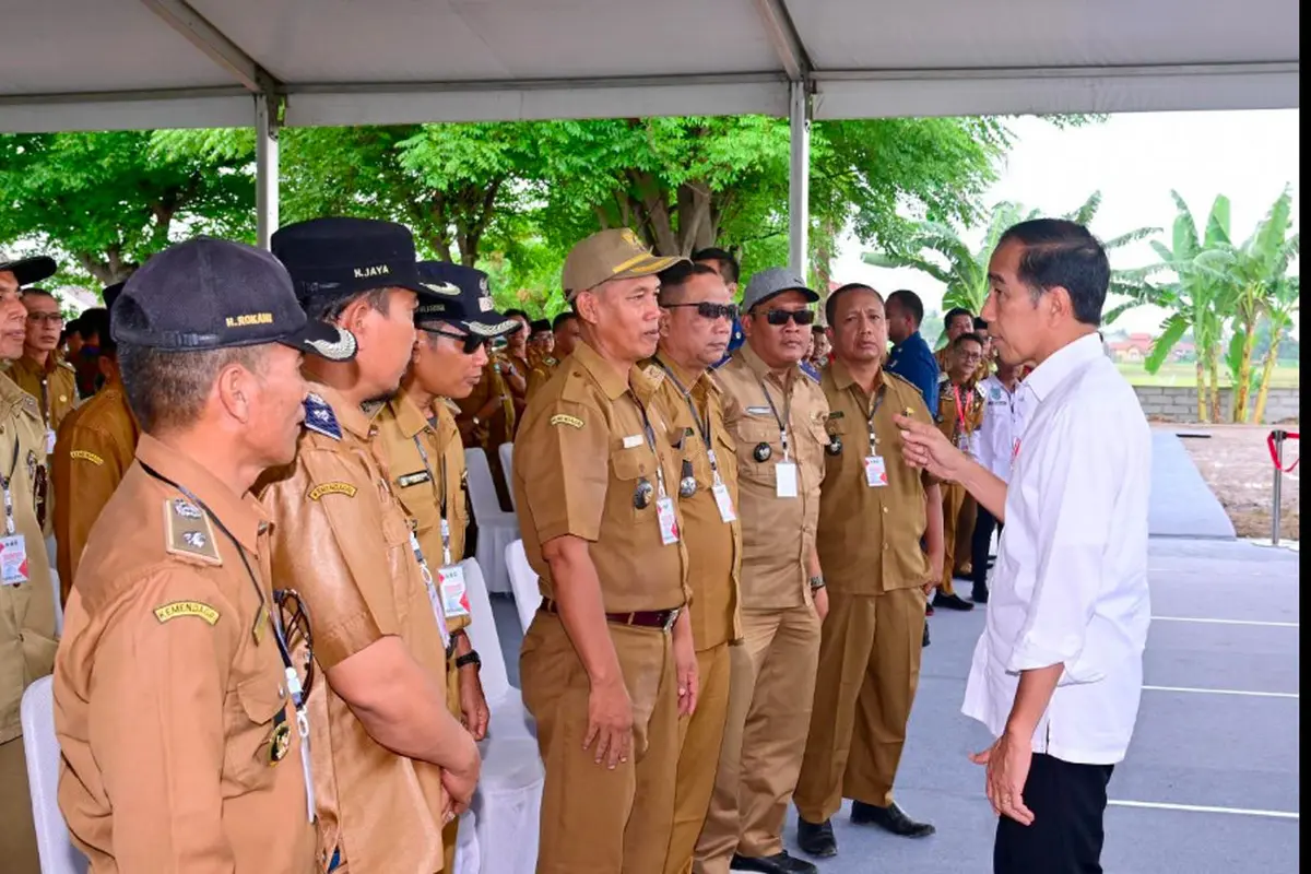 Jokowi bertemu kepala desa se-Kabupaten Serang, Banten. (Biro Pers Kepresidenan).