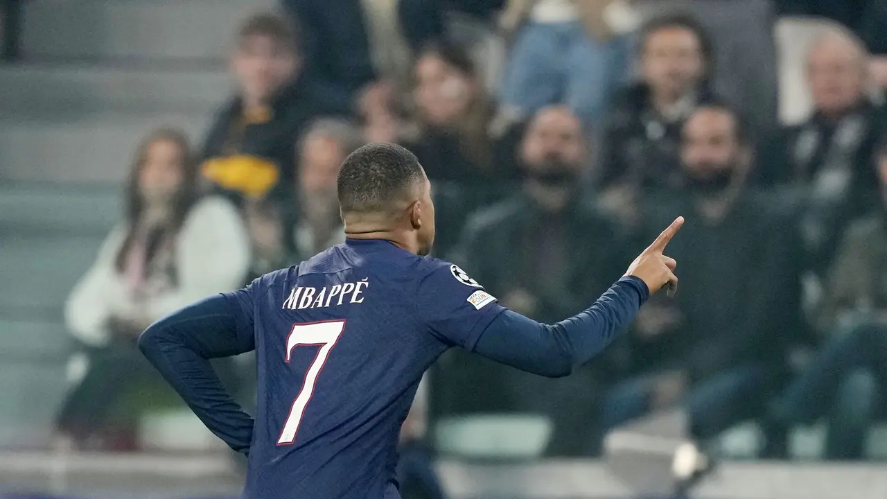 Foto: Juventus Tutup Laga Terakhir Fase Grup Liga Champions dengan Kekalahan dari PSG