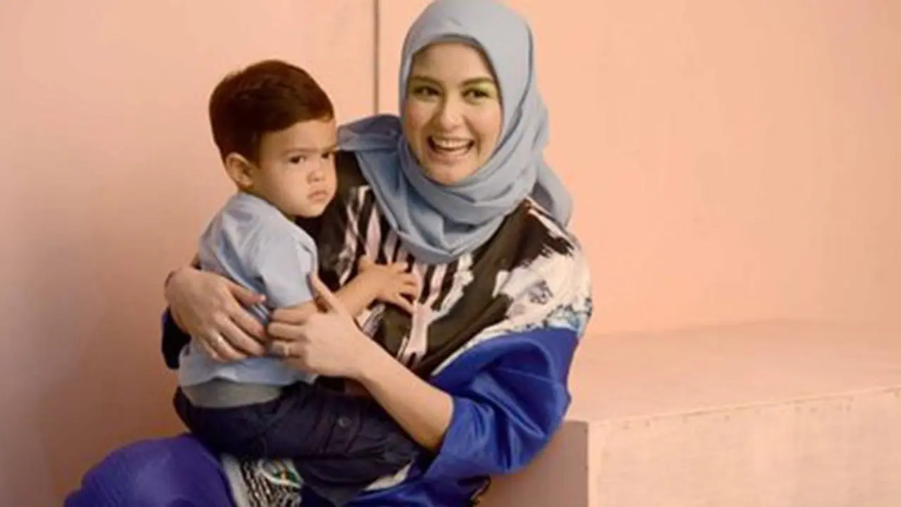 Revalina S. Temat./Copyright KapanLagi.com/Bayu Herdianto