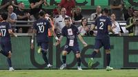 Lionel Messi menyumbangkan satu gol saat Paris Saint-Germain menang 4-0 atas Nantes pada laga Piala Super Prancis di&nbsp;Bloomfield Stadium, Tel Aviv, Senin (1/8/2022) dini hari WIB. Berkat hasil itu, PSG berhak atas trofi Piala Super Prancis. (AP Photo/Ariel Schalit)