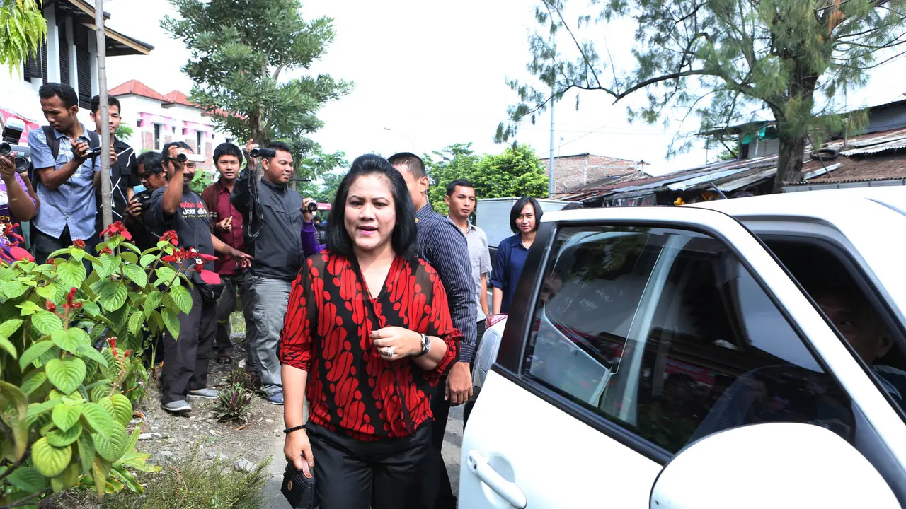 [Bintang] Ibu Iriana 
