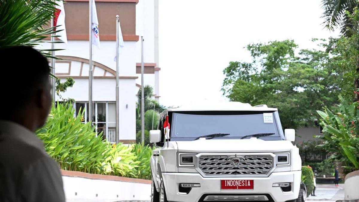 Prabowo Naik Maung di Filipina, Seskab Teddy: Simbol Kemandirian dan Kemajuan Industri RI
