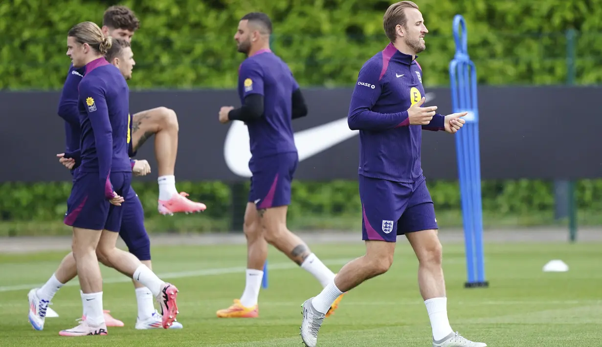 Setelah memulai kampanye Euro 2024 mereka melawan Serbia, Harry Kane dan kolega akan menghadapi Denmark dan Slovenia saat mereka berusaha untuk melaju ke babak sistem gugur dari Grup C. (Zac Goodwin/PA via AP)
