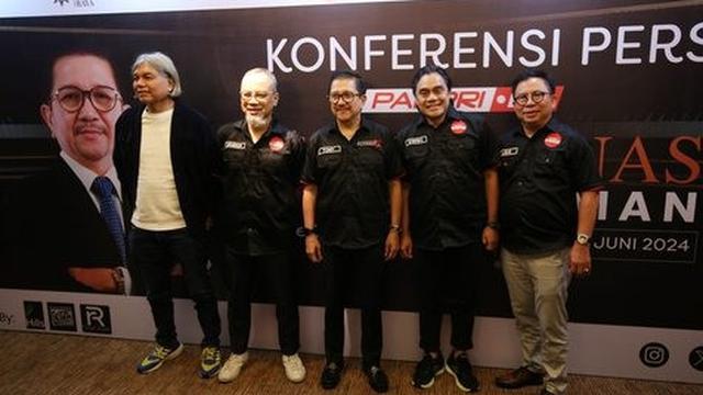 Pressconfrence konser tunggal yang bertajuk "Tony Wenas: The Piano Man".