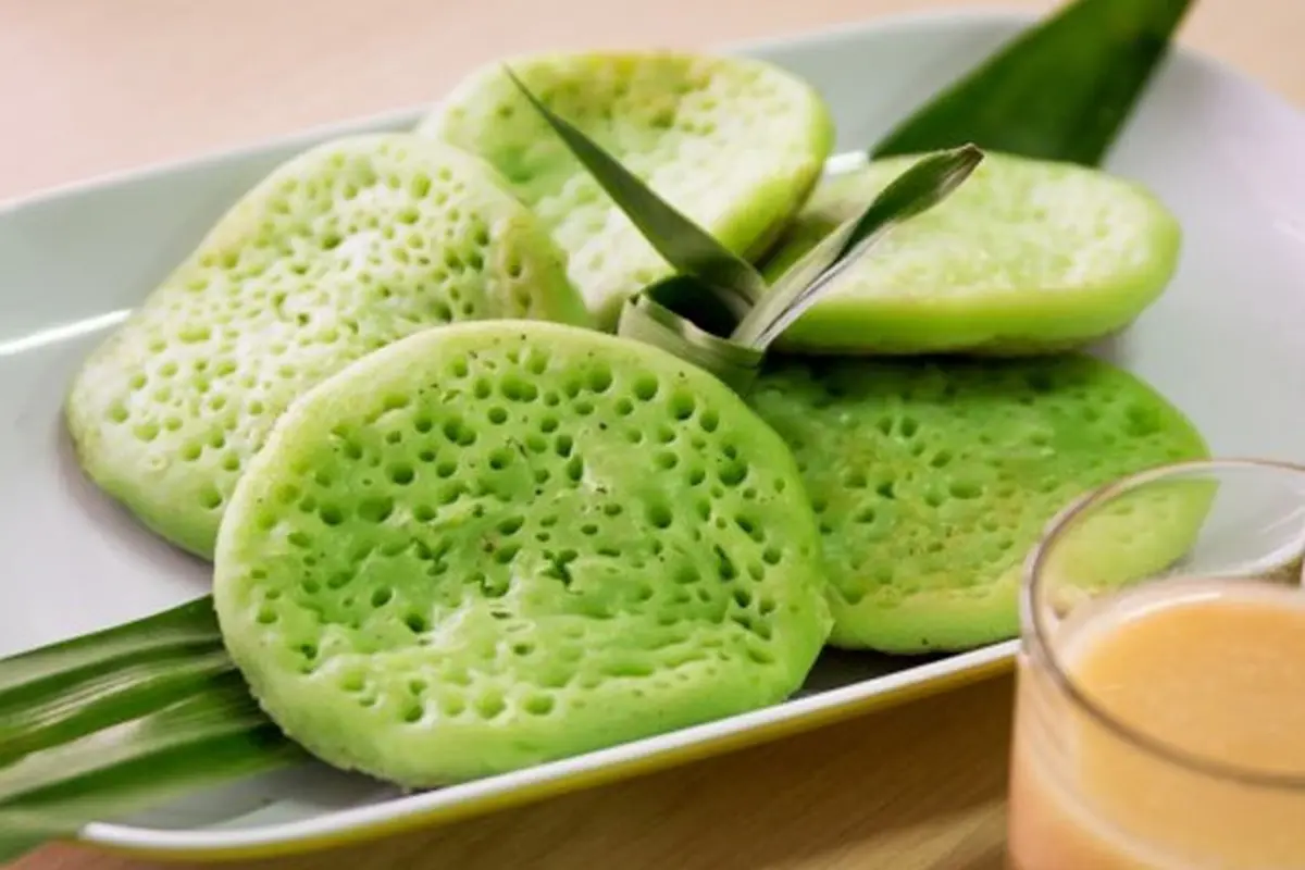 Serabi Hijau Pandan.