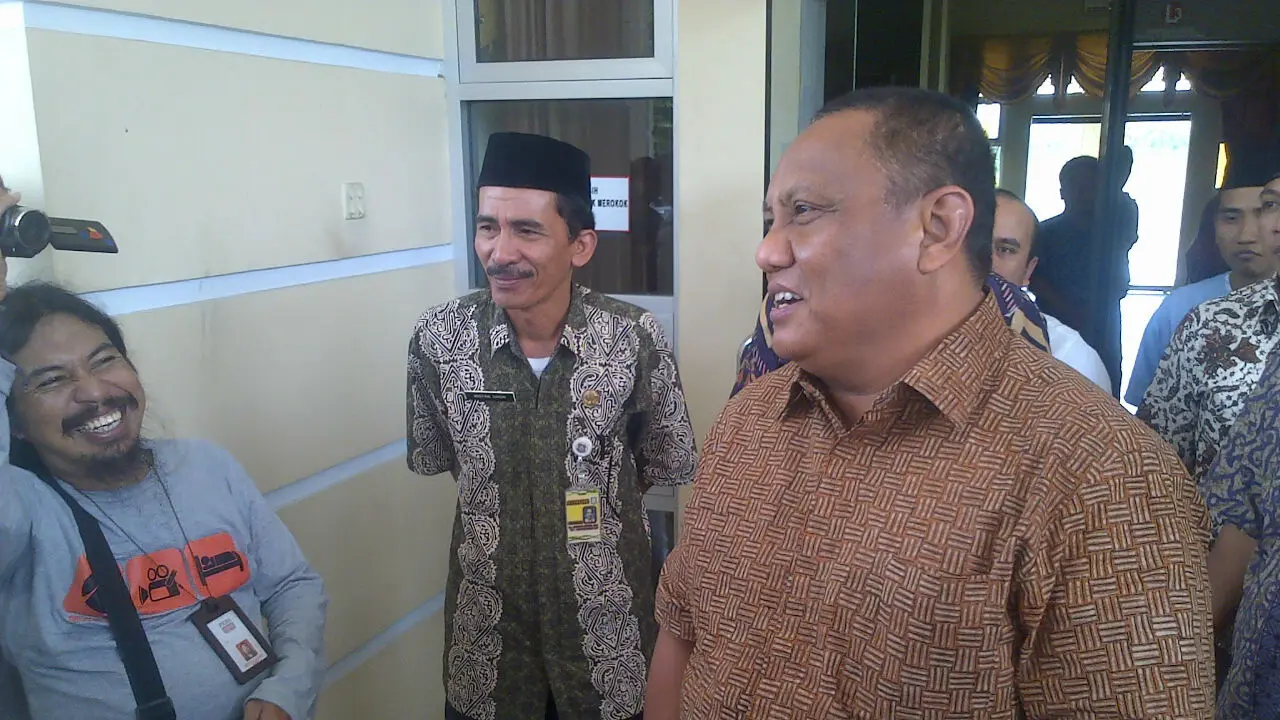 Gubernur Gorontalo Rusli Habibie