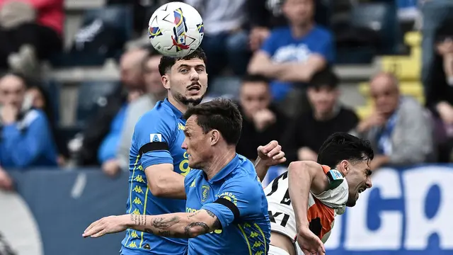 Foto: Batal Mentas dari Zona Degradasi, Jay Idzes Dkk Hampir Menang Comeback saat Venezia Bertandang ke Markas Empoli di Liga Italia