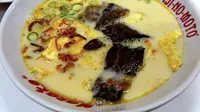 Untuk Anda penggemar soto betawi, yuk kita intip kelezatan soto khas berkuah santan berikut, di daerah Jakarta Barat. (Foto: Good Indonesian Food)