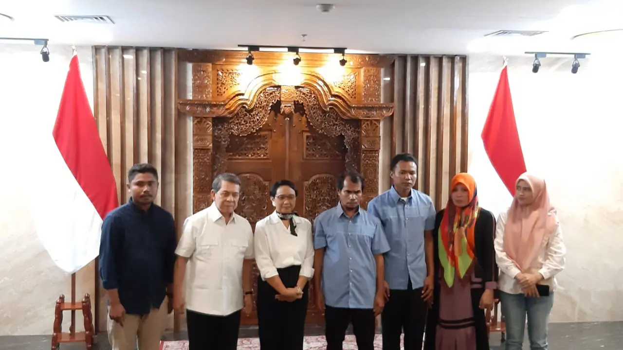 WNI Sanderaan Abu Sayyaf akhirnya tiba di Indonesia.