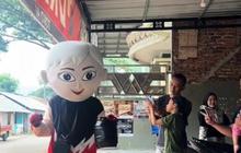 3 Tahun Bekerja di Jepang, Wanita Ini Beri Kejutan Pulang Kampung Pakai Kostum Badut