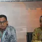 Wakil Ketua KPK, Alexander Marwata (kanan) dan Juru Bicara KPK, Ali Fikri saat memberikan keterangan terkait operasi tangkap tangan (OTT) di Sidoarjo di Gedung KPK, Jakarta, Rabu (8/1/2020). (merdeka.com/Dwi Narwoko)