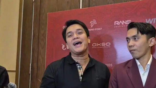 Billy Syahputra.